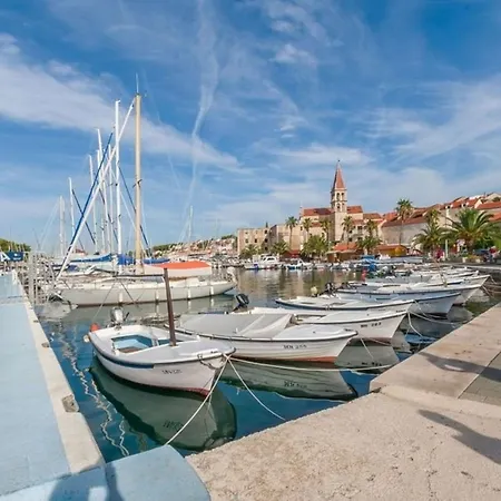 Mari-30m From The Sea