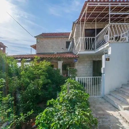 Mari-30m From The Sea *
